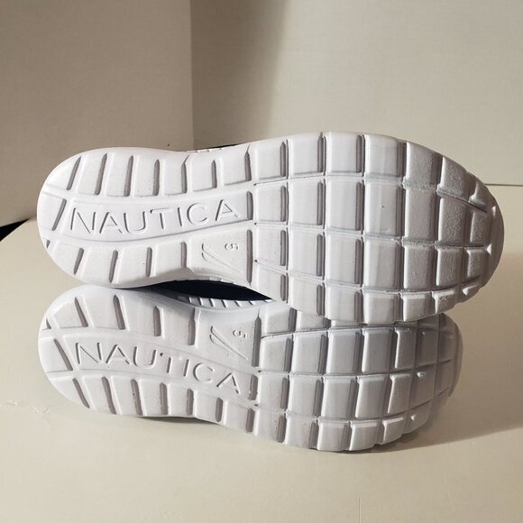 Nautica youth size 5 NWT - Picture 5 of 9